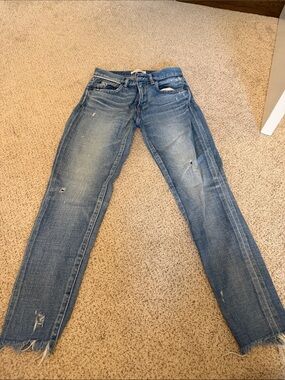 Moussy Light Blue Distressed Ankle Jeans